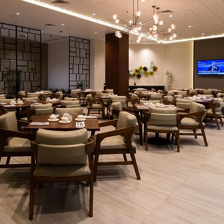 Best Western Plus Nuevo Laredo Inn & Suites Bagian luar foto